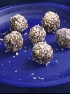 A picture of Healthy Immunity booster Protein balls.