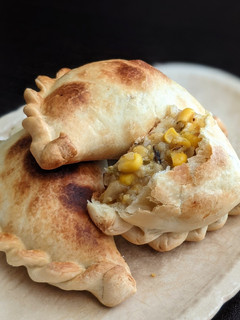 Una foto de Empanadas de choclo 🌽