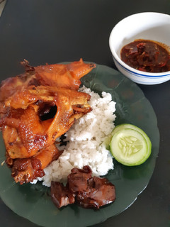 Foto resep Ayam Goreng Bacem khas Yogya (plus Sambal Terasi Bakar)