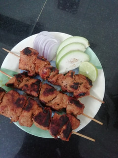 சிக்கன் டிக்கா கபாப்(chicken tikka kabab recipe in tamil) செய்முறை முக்கிய புகைப்படம்