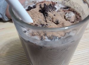 Una foto de Malteada de oreo 🤎