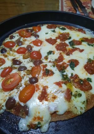 Una foto de Pizza 2 sabores de harina integral