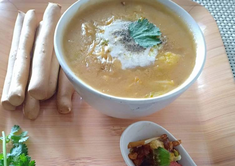 7 Simple Ideas for What to Do With Cabbage cauliflower carrots soup