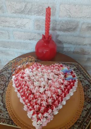 عکسی از دستور خامه کشی کیک تولد
