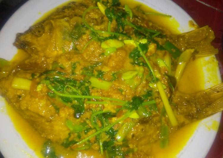 Cara buat Ikan mas bumbu acar kemangi yang lezat Untuk Jualan