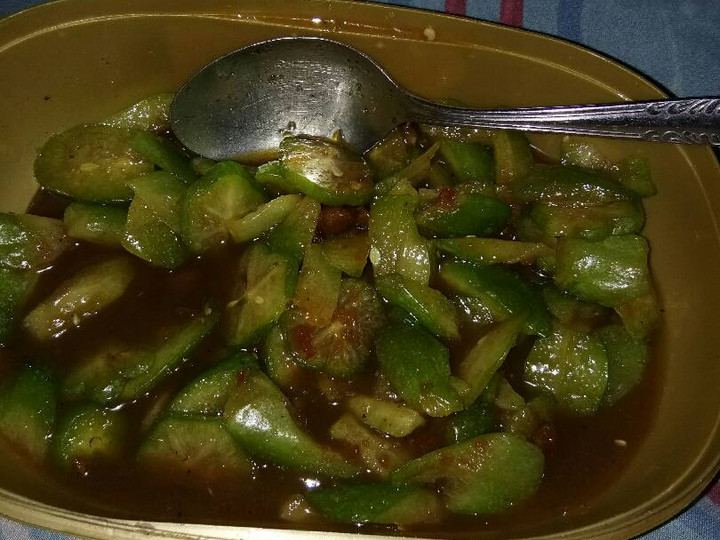 Bagaimana Membuat Rujak belimbing wuluh/calingcing Anti Gagal