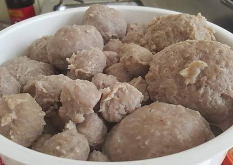 Langkah Mudah untuk Menyiapkan Bakso sapi blender yang Enak