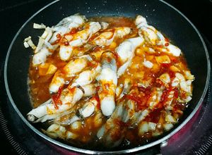 Hình của món Ốc móng tay xào tỏi sa tế tôm.