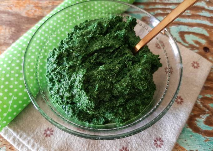 Ricetta di Perfetto Pesto di cavolo nero