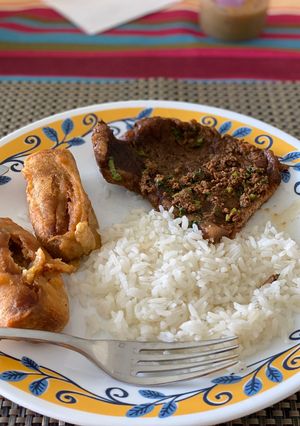 Una foto de Posta en salsa negra