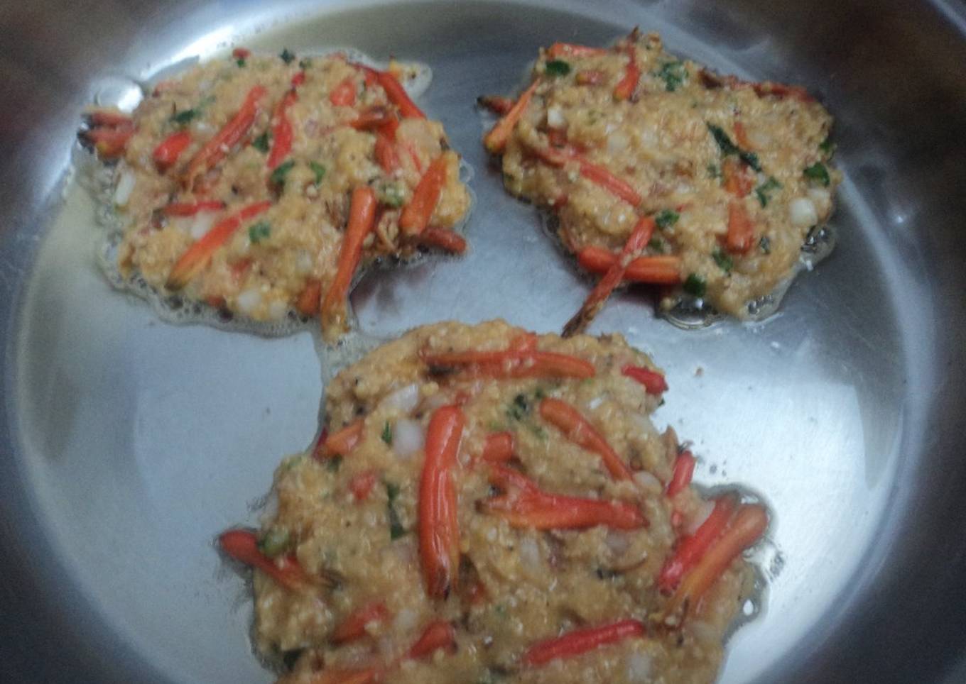 Tortitas de flores de sábila, amaranto, chía con ajonjolí rancheras en caldillo las Correa del Ocote