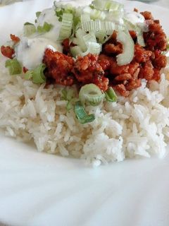 Una foto de Arroz con salsa de yogur