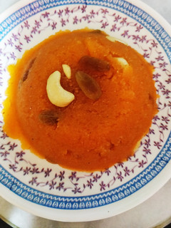 A picture of Kesari bath.