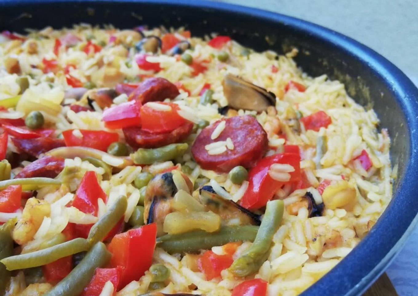 Paella mar y montaña