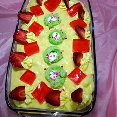 A picture of Fruit Trifle.