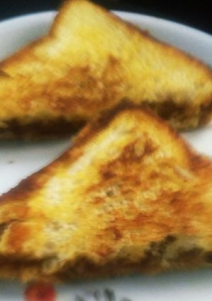 ब्रेड टोस्ट (bread toast recipe in Hindi) रेसिपी मुख्य फोटो