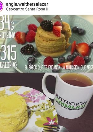 Una foto de Mug cake Proteico (quequito con proteína en tazón)