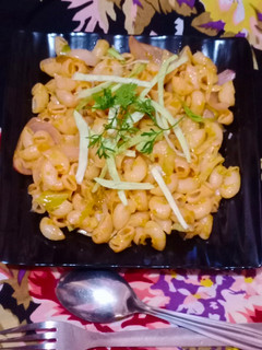 દેશી ચાઇનીઝ પાસ્તા (Desi Chinese Pasta Recipe In Gujarati) રેસીપી મુખ્ય ફોટો