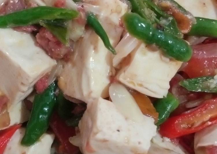 Tahu kornet tumis cabe ijo simple ala Nona
