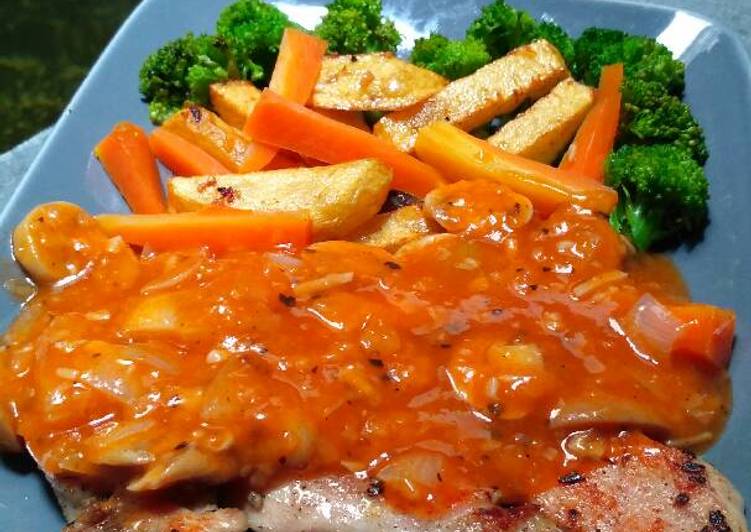 Grilled chicken with mushroom sauce