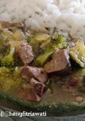 Foto resep Brokoli Hati Ayam Saus Kecap (toddler)