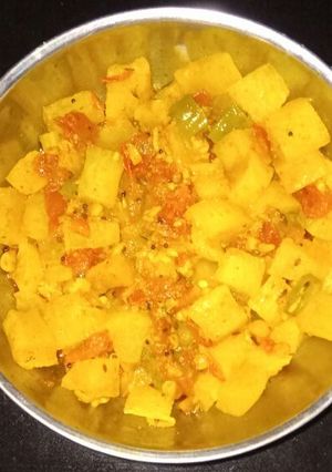 A picture of Radish Tomato sabji.