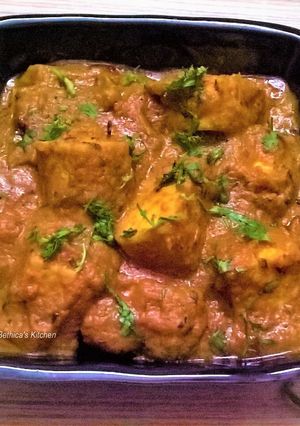 A picture of Achari Tofu Butter Masala.