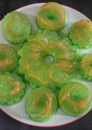 Foto resep Puding Buah Kaca Melon Serut