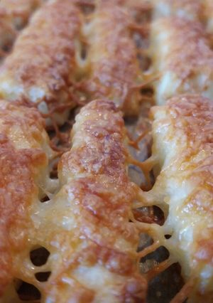 Sajtos stangli réteslisztből 🌞 recept fotója