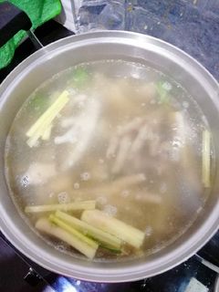 รูปของ ต้มซุปเปอร์ตีนไก่