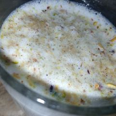 A picture of Milky Nutty Healthy drink 🍷.