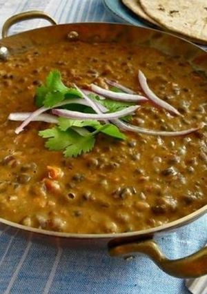 दाल मखनी (Dal Makhani🥘 recipe in hindi) रेसिपी मुख्य फोटो