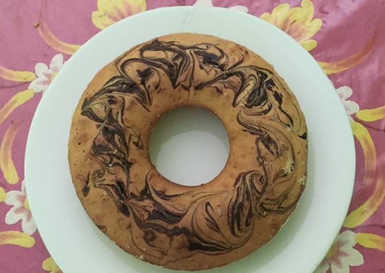 Ban cake motif (bolu motif)
