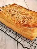 Galette des rois crème d’amande et pépites de chocolat