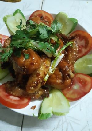 Hình của món Cánh gà chiên nước mắm.