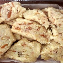 A picture of Special suji ke tukre.