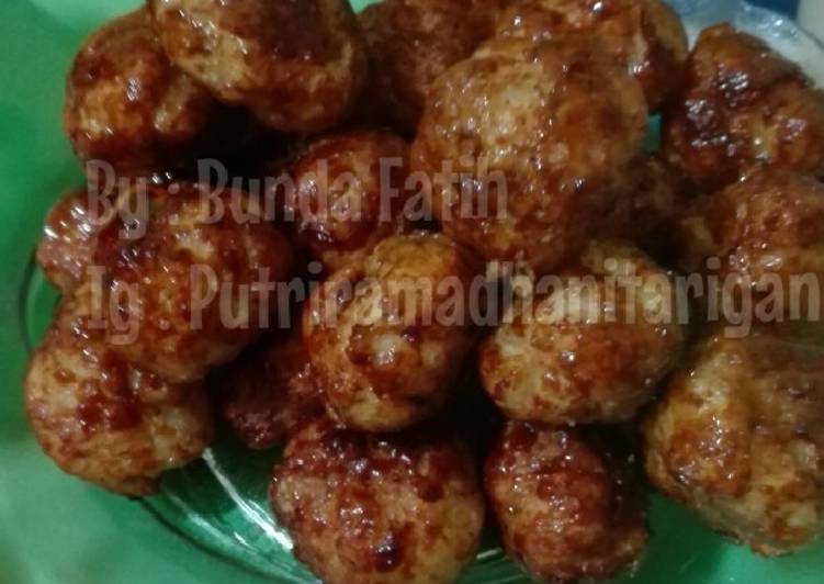 resep cara membuat Bola singkong goreng manis