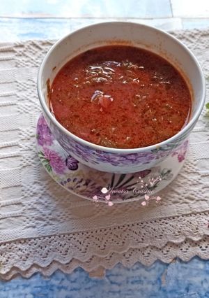 O poză a rețetei Borș cu lobodă și dovlecel.