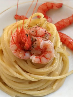 Foto di Spaghetti trafilati al bronzo e gambero rosso