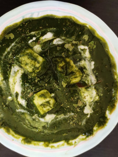 பாலக் பன்னீர் (palak paneer) செய்முறை முக்கிய புகைப்படம்