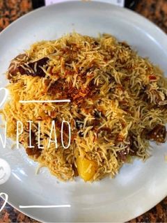 A picture of Mutton yakhni pulao.