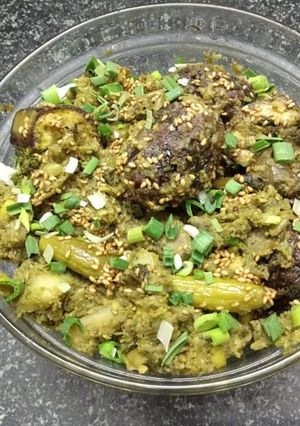 A picture of Gujarati Undhiyu !!.
