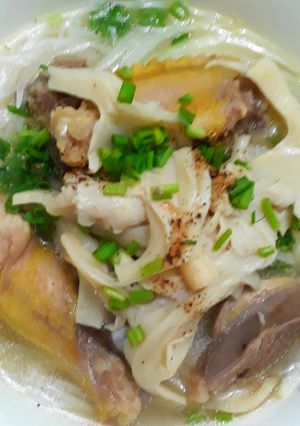 Hình của món Bún gà.