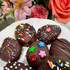 Chocolate-Covered Peanut Butter Easter Eggs 🐣 A picture of Chocolate-Covered Peanut Butter Easter Eggs 🐣.