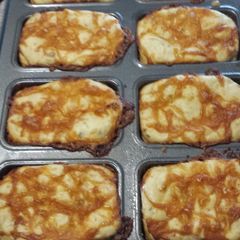 A picture of Jalapeño cheddar pancake bread.