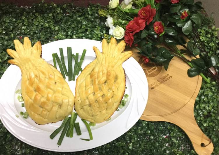 Simple Way to Prepare Award-winning Focaccia with stuffed chicken in  Pineapple shape