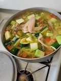 Sopa de Gallina con loroco