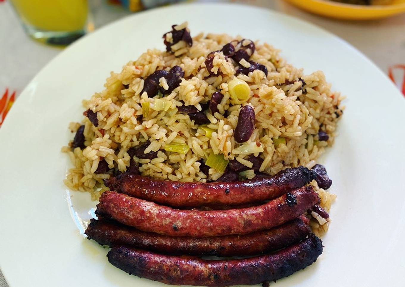 Riz aux haricots rouge et chipolatas