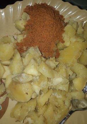 A picture of Sweet potato with groundnut.