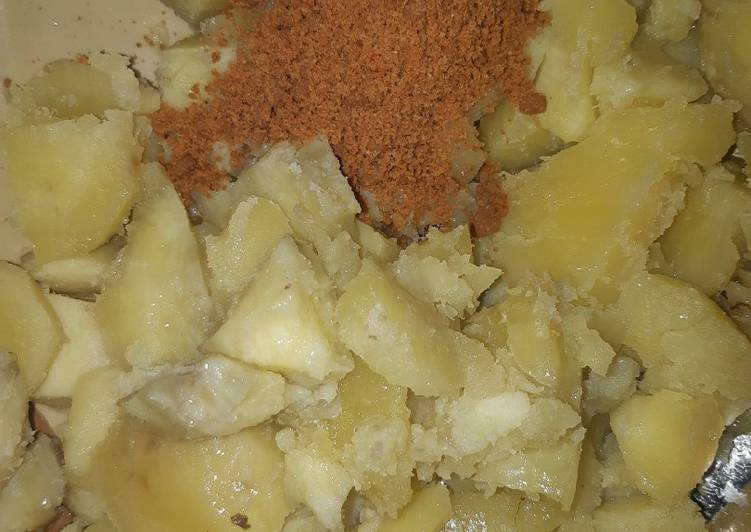 Recipe of Awsome Sweet potato with groundnut | Easy Recipe For Kids